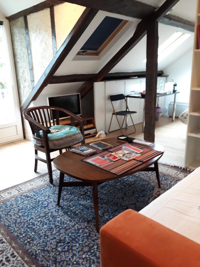 Paisibles Sur La Cote Fleurie. Guest house